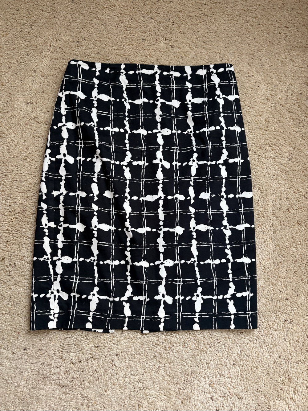 Express Black & White Printed Pencil Skirt size 8 (170)